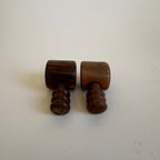 Paire de casses-noix en bois