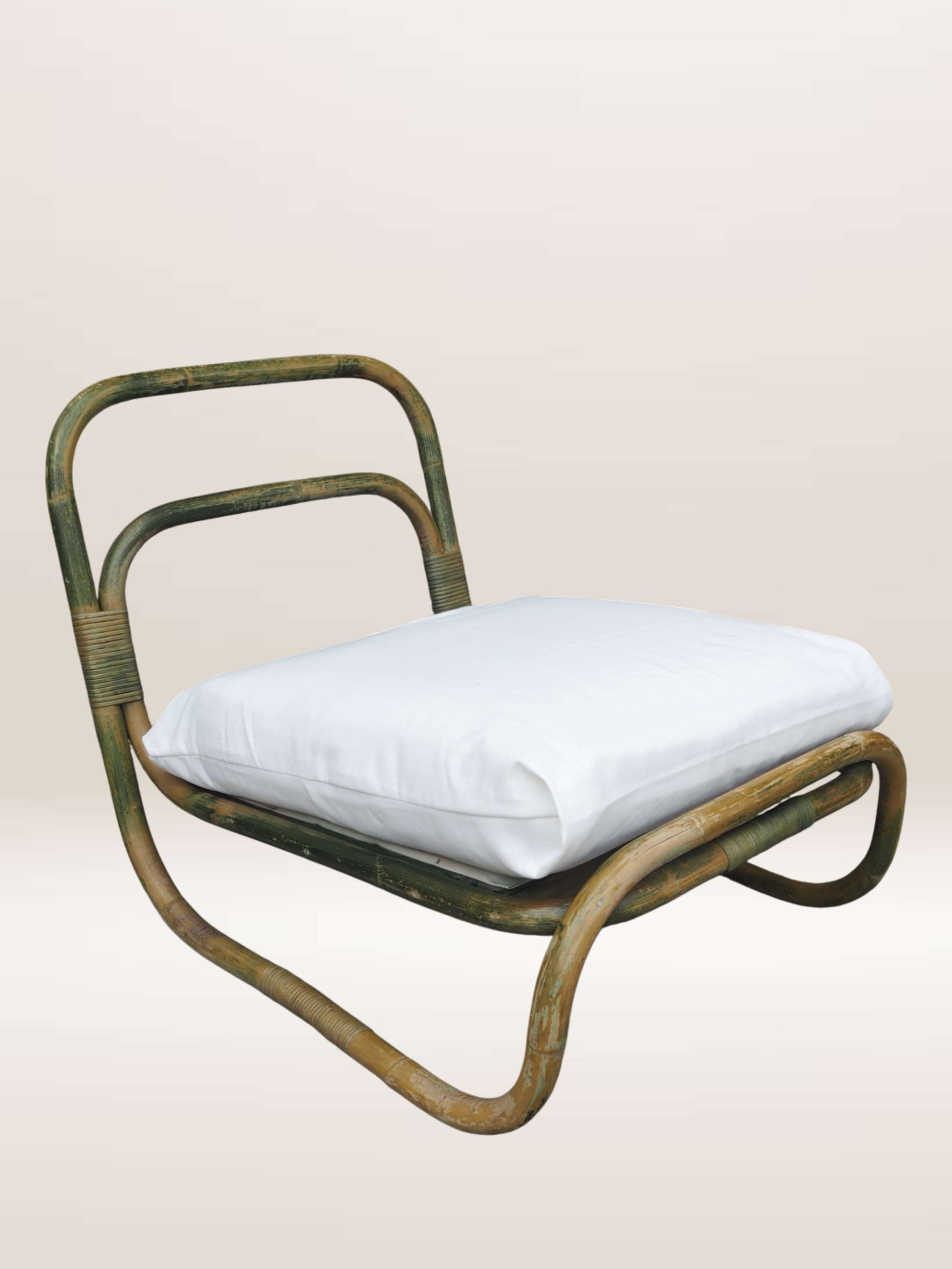 Paire de chauffeuses en bambou cintré