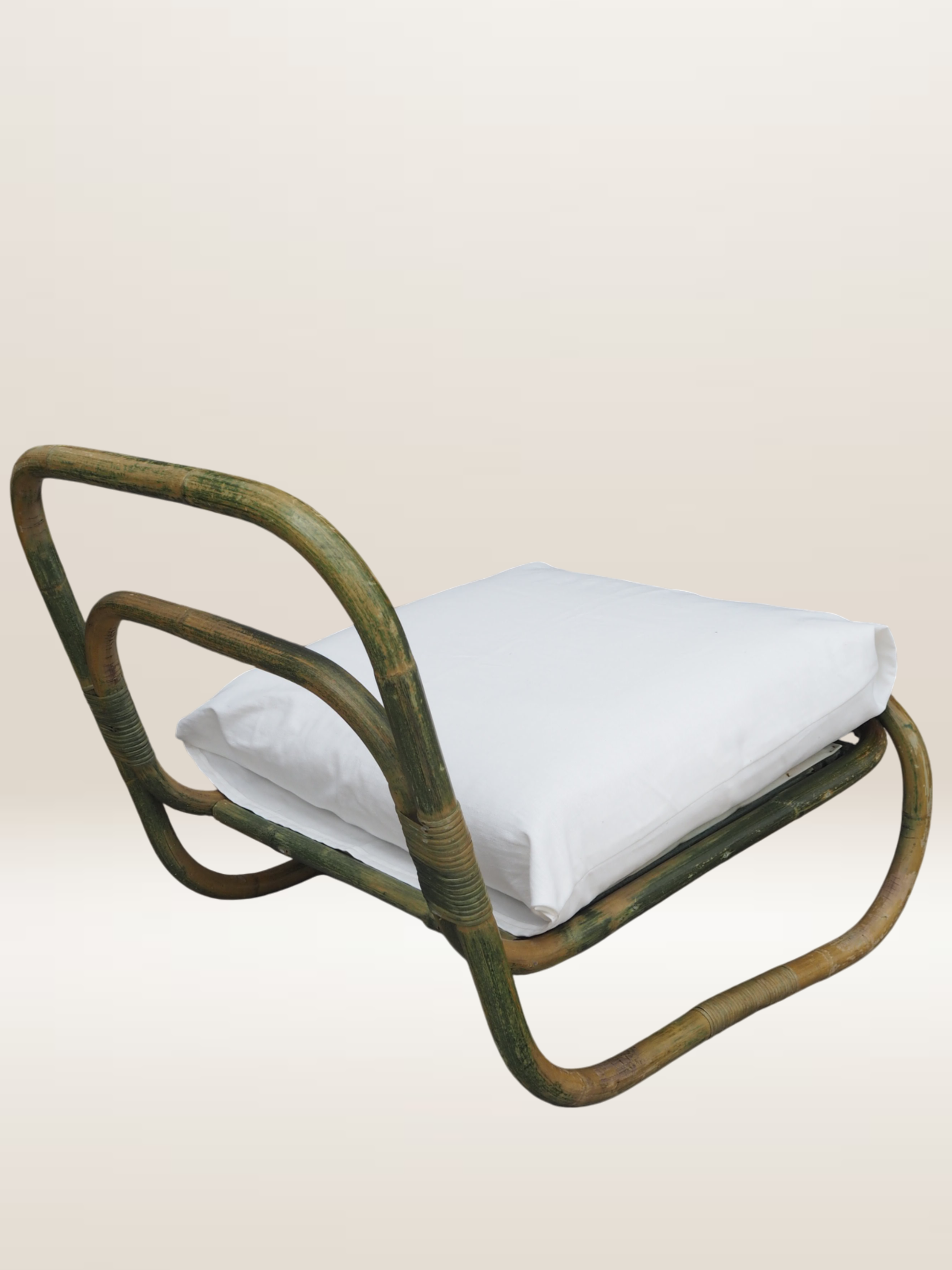 Paire de chauffeuses en bambou cintré