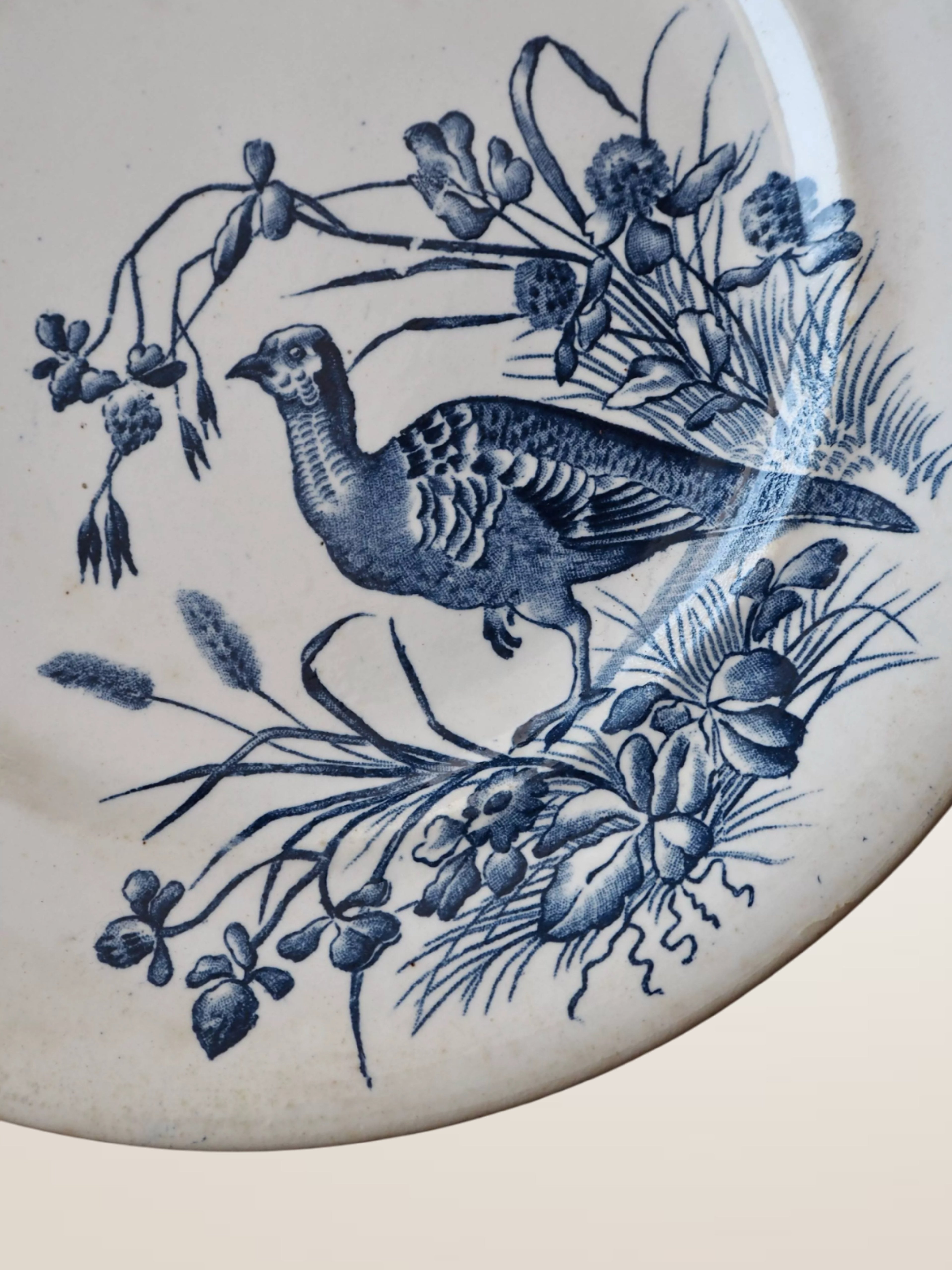 Paire d’assiettes J.S. et cie Terre de Fer "Chasse"