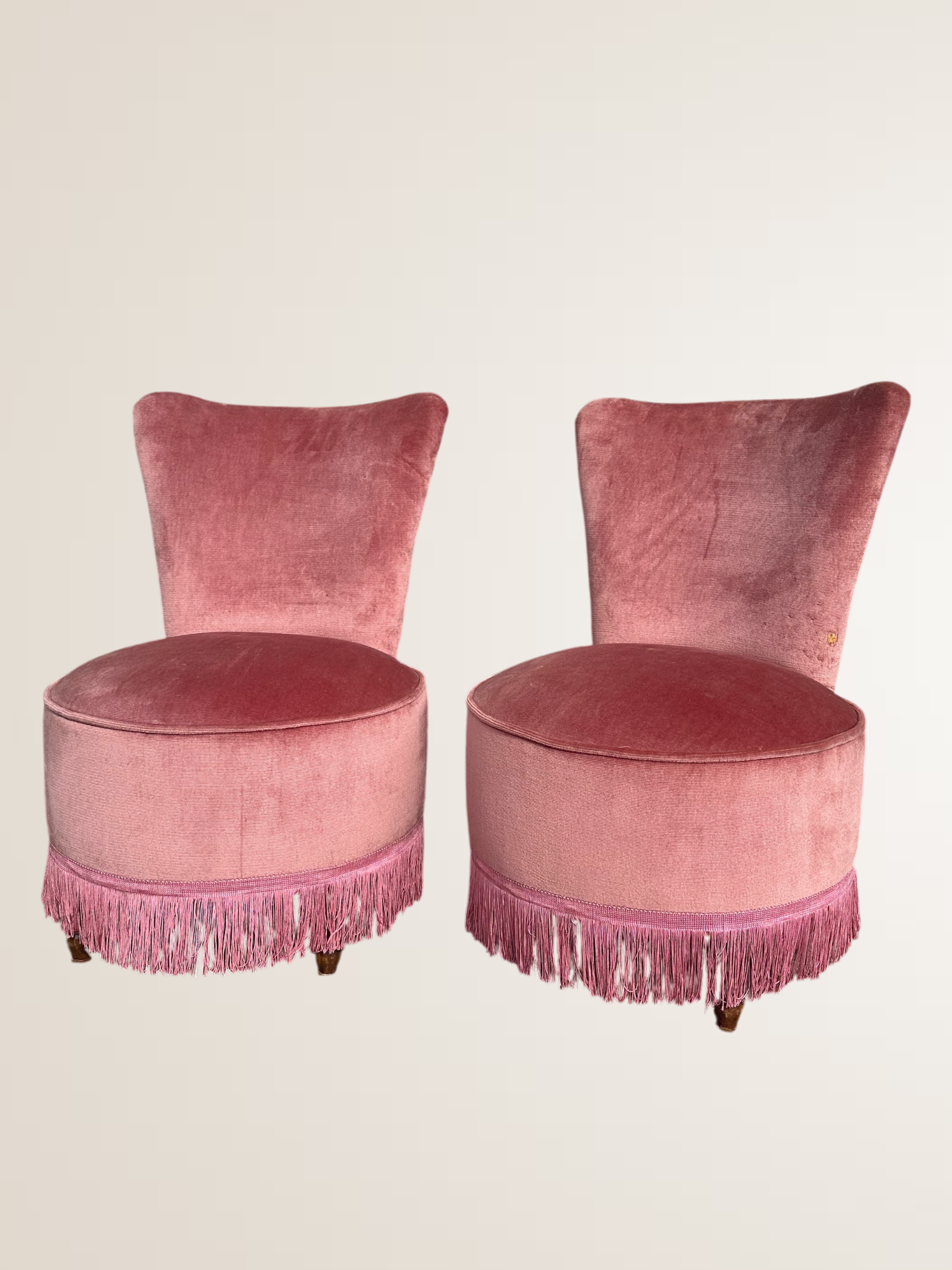 Paire de chauffeuses crapauds en velours rose