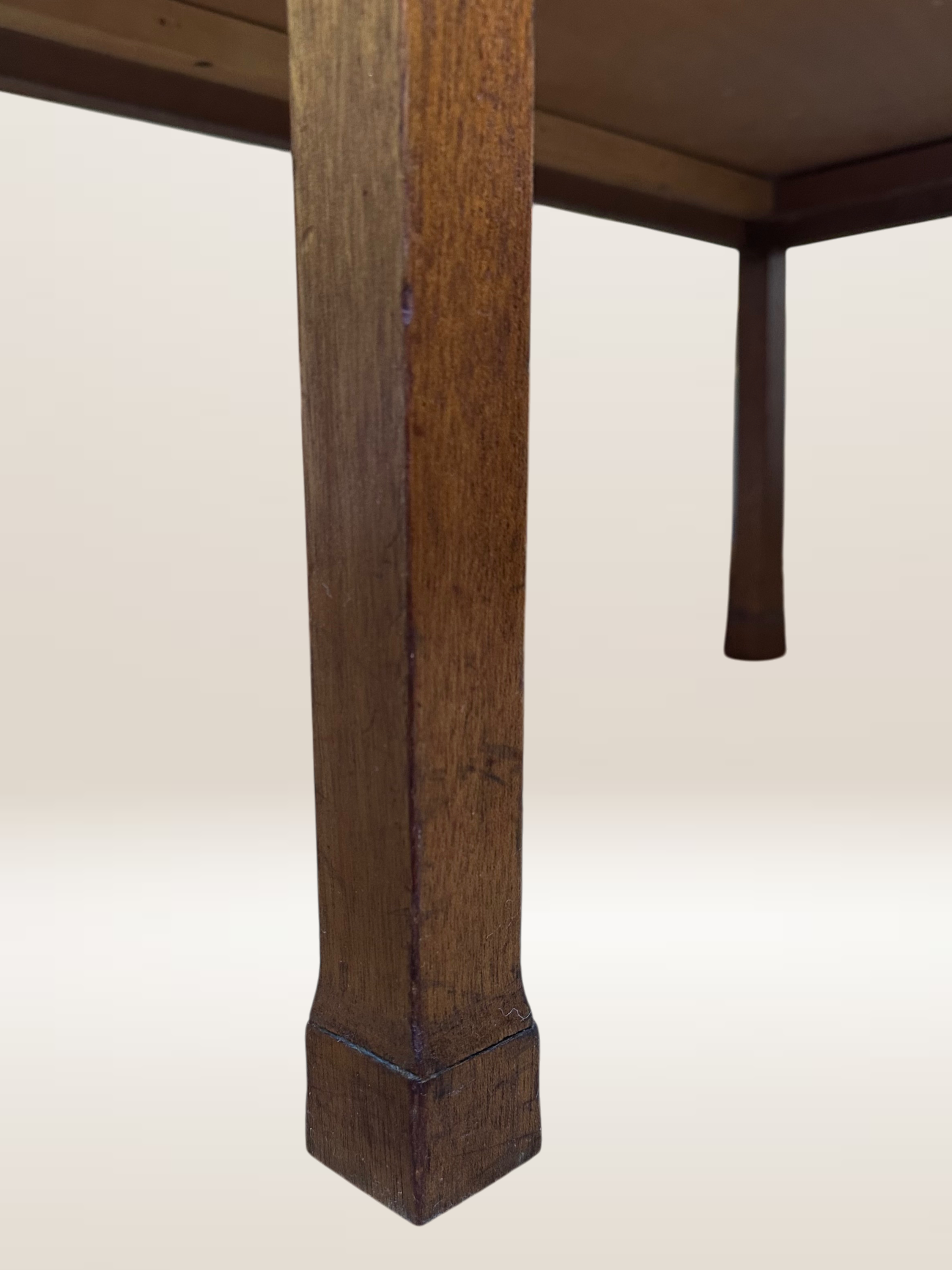 Table basse ottoman en bois et tissu vichy