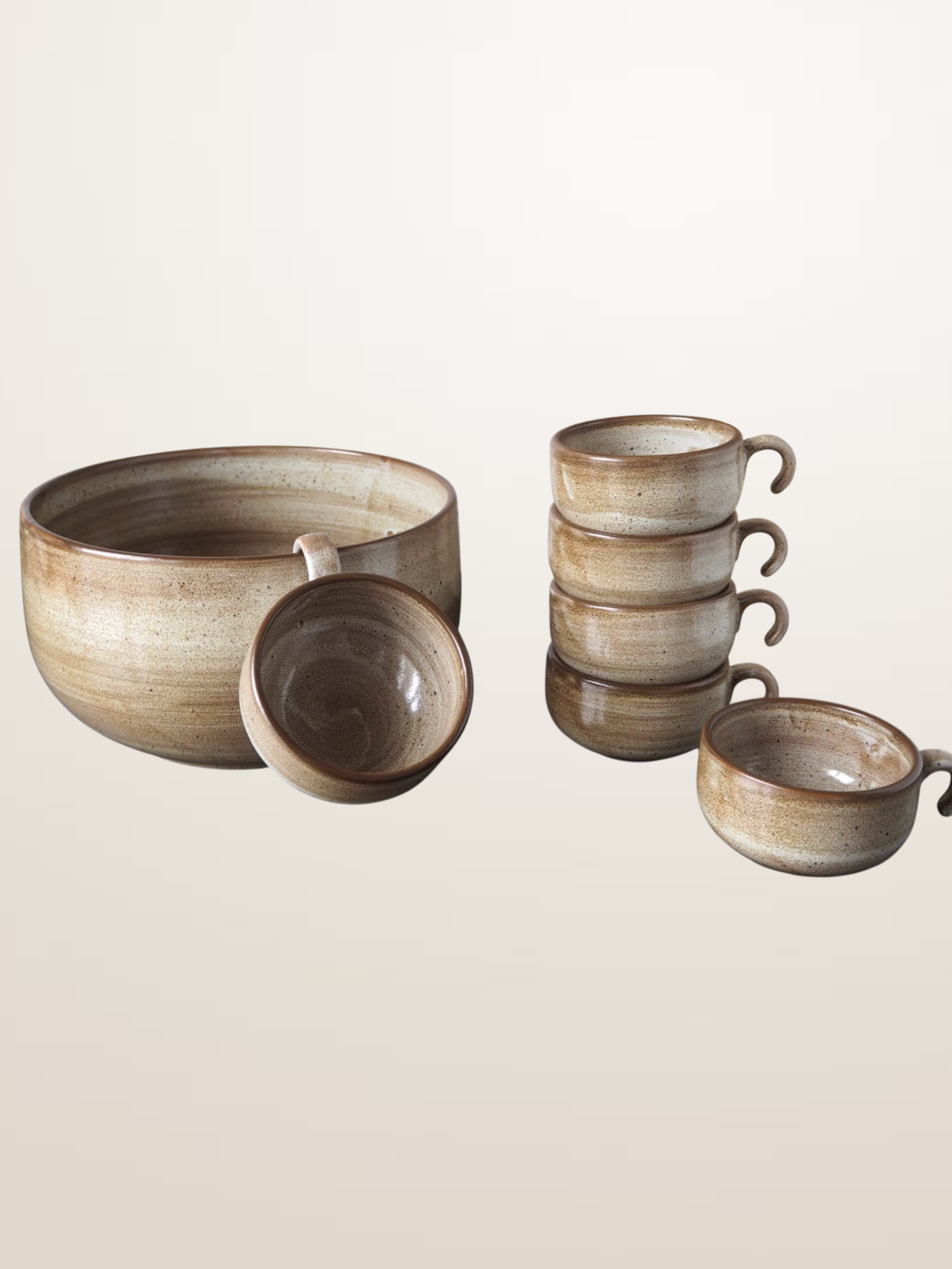 Grand saladier et 6 tasses faïencerie Niderviller