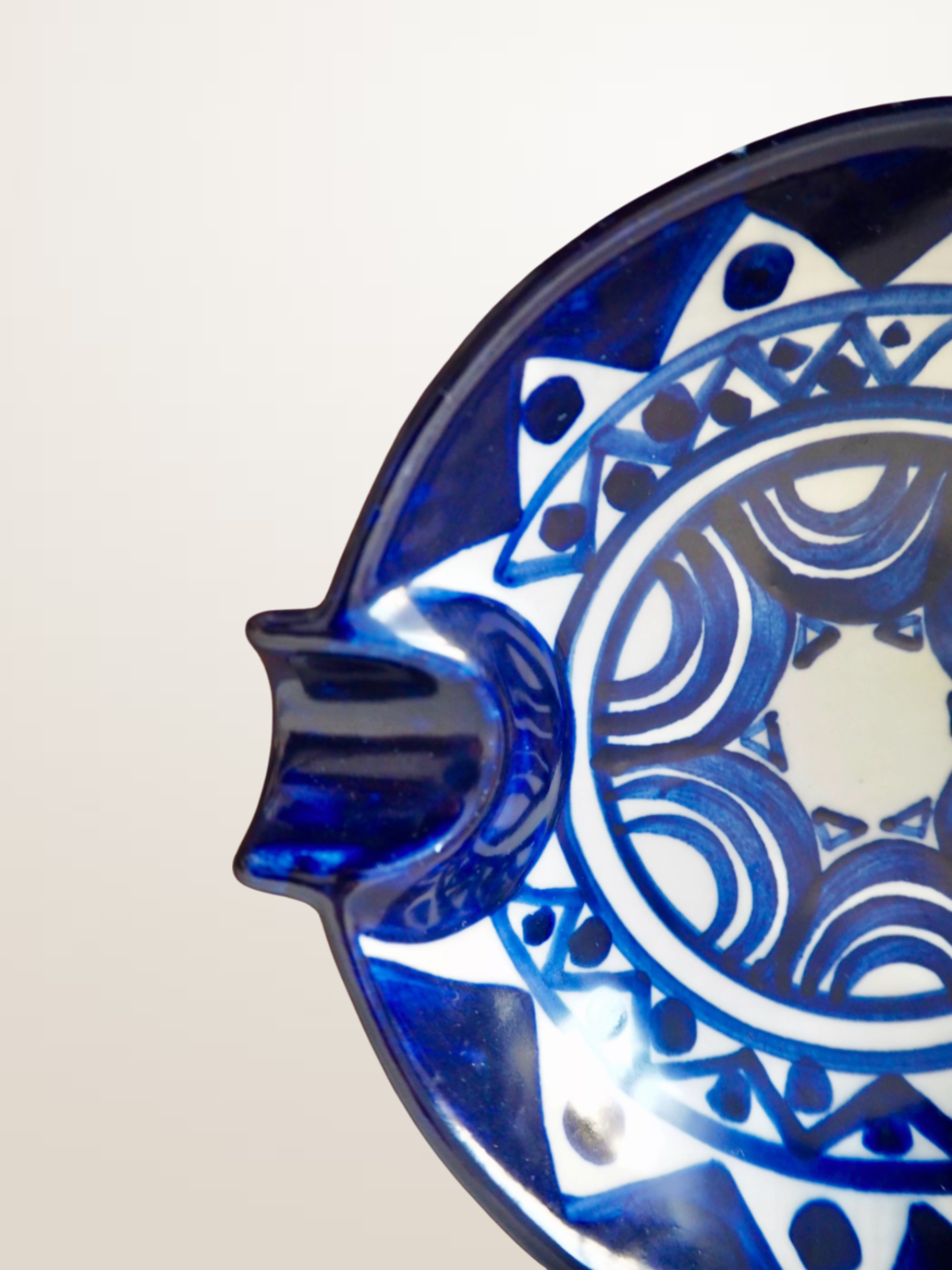 Cendrier en faïence émaillée Saint-Jean-de-Bretagne