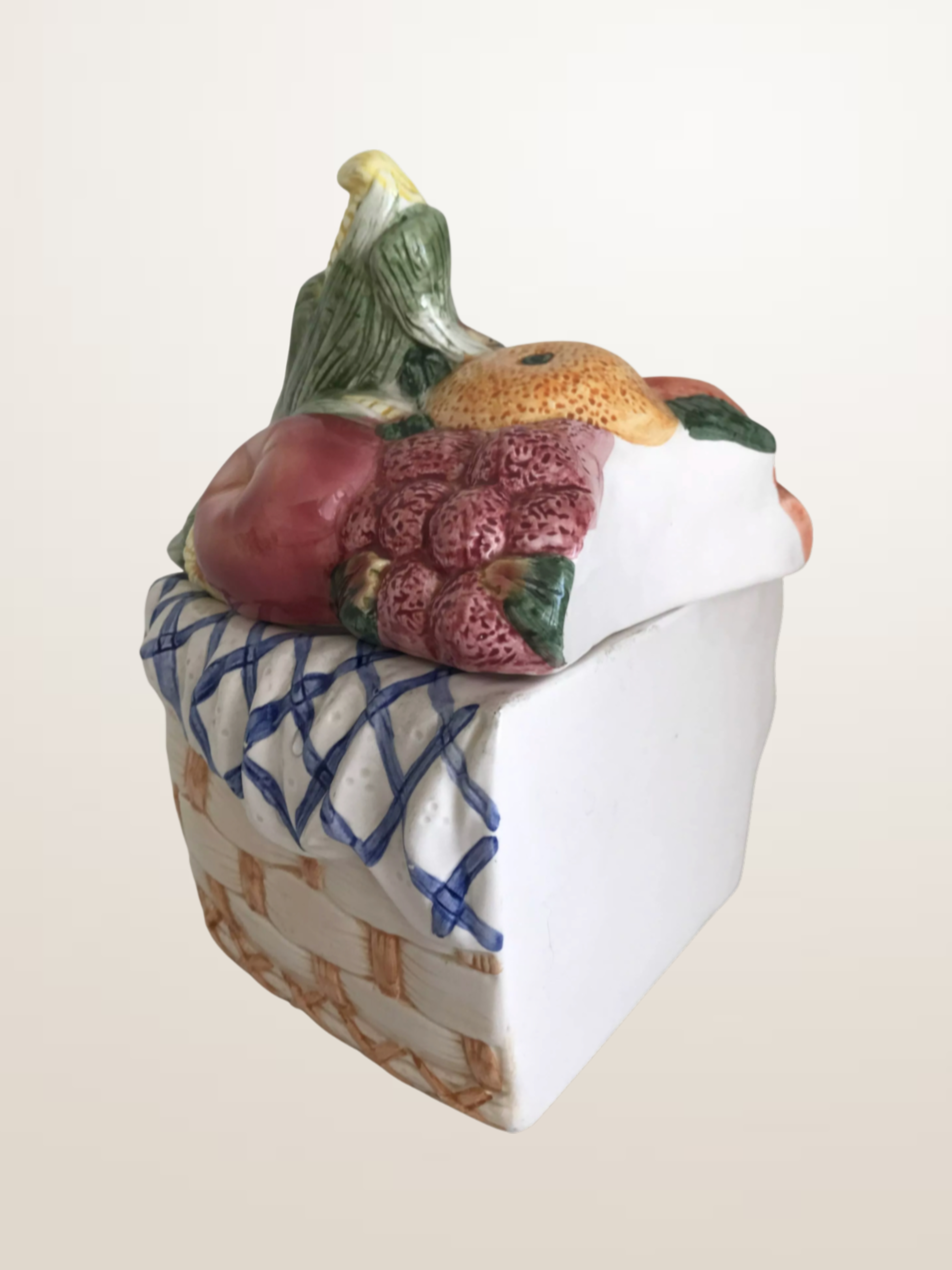 Pot en barbotine fruits et légumes