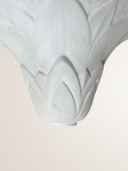 Paire d'appliques en plâtre, décor palmettes, XXe
