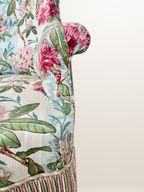 Fauteuil crapaud style Napoléon III, tissu fleuri avec coussin