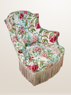 Fauteuil crapaud style Napoléon III, tissu fleuri avec coussin
