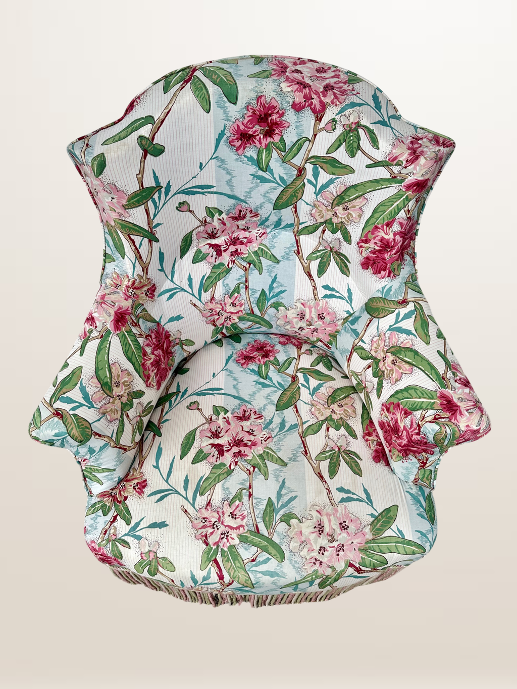 Fauteuil crapaud style Napoléon III, tissu fleuri avec coussin